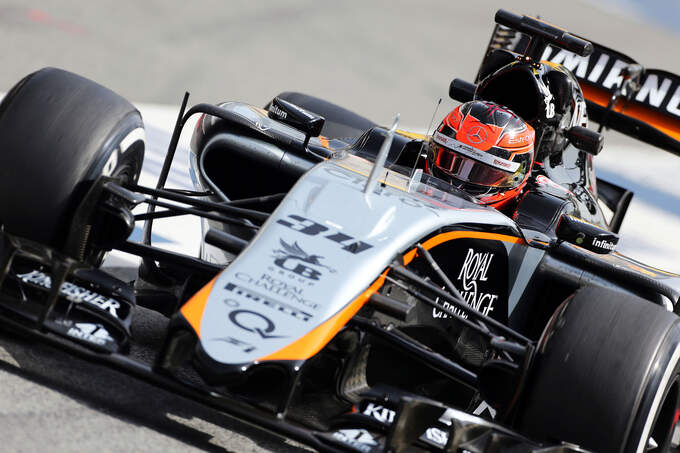 Esteban-Ocon-Force-India-Formel-1-Test-Barcelona-13-Mai-2015-fotoshowImage-44500d6d-863690.jpg