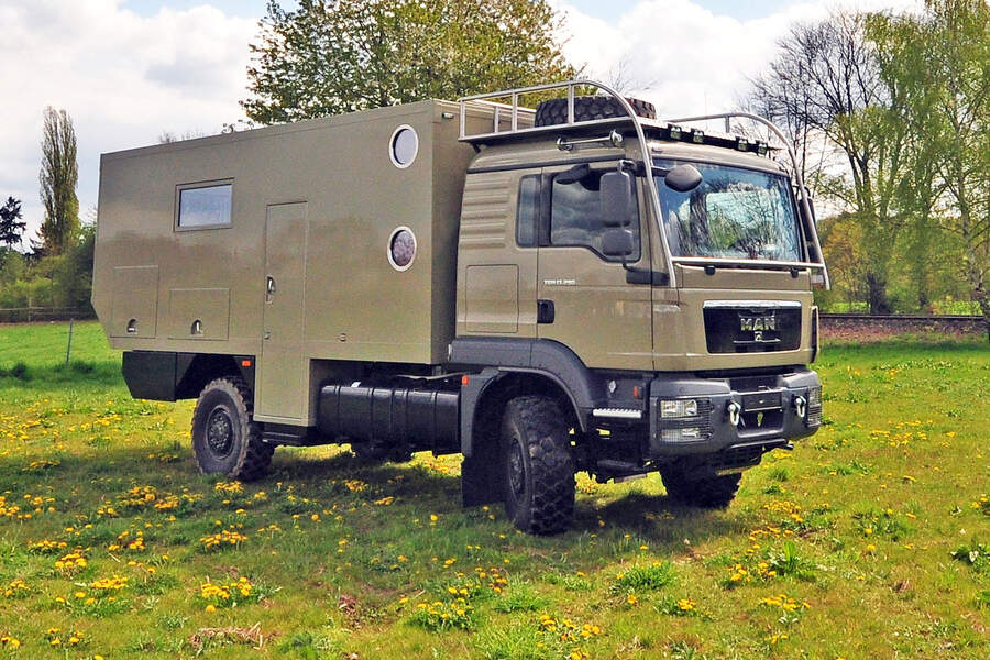 Orangework Expedition Vehicle: Travel Taken To The Extreme (photo 