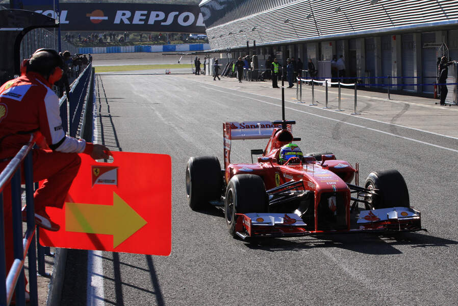 Felipe-Massa-Ferrari-Formel-1-Test-Jerez-7-2-2013-19-fotoshowImageNew-a54a12dd-659781.jpg