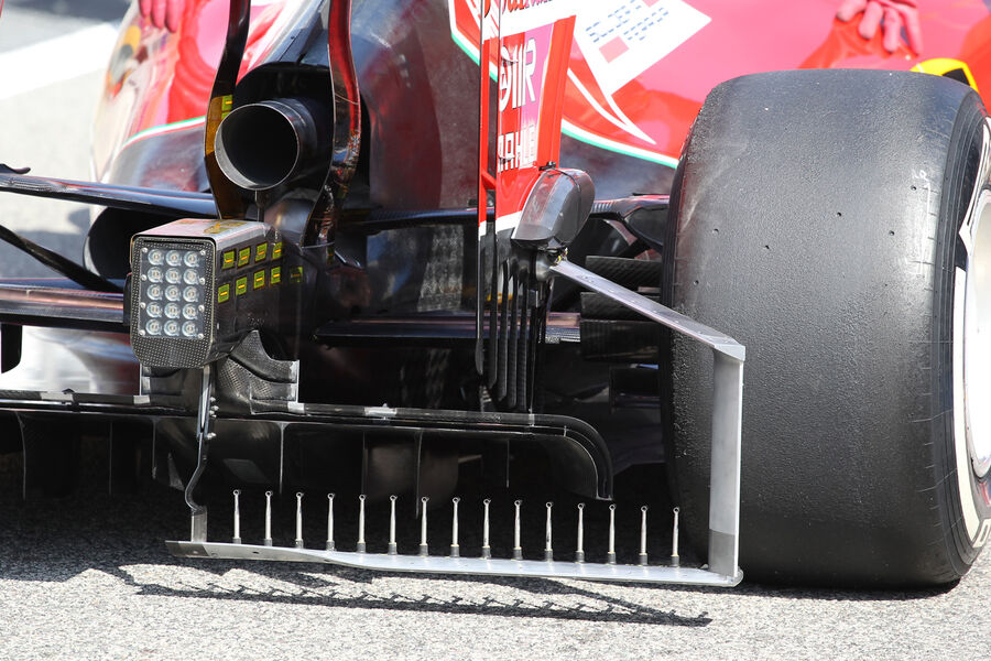[Imagen: Fernando-Alonso-Ferrari-Formel-1-Test-Ba...756419.jpg]