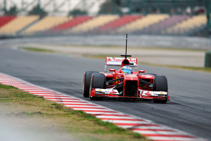 Fernando-Alonso-Ferrari-Formel-1-Test-Barcelona-19-Februar-2013-19-fotoshowImageNew-164373bf-662410.jpg