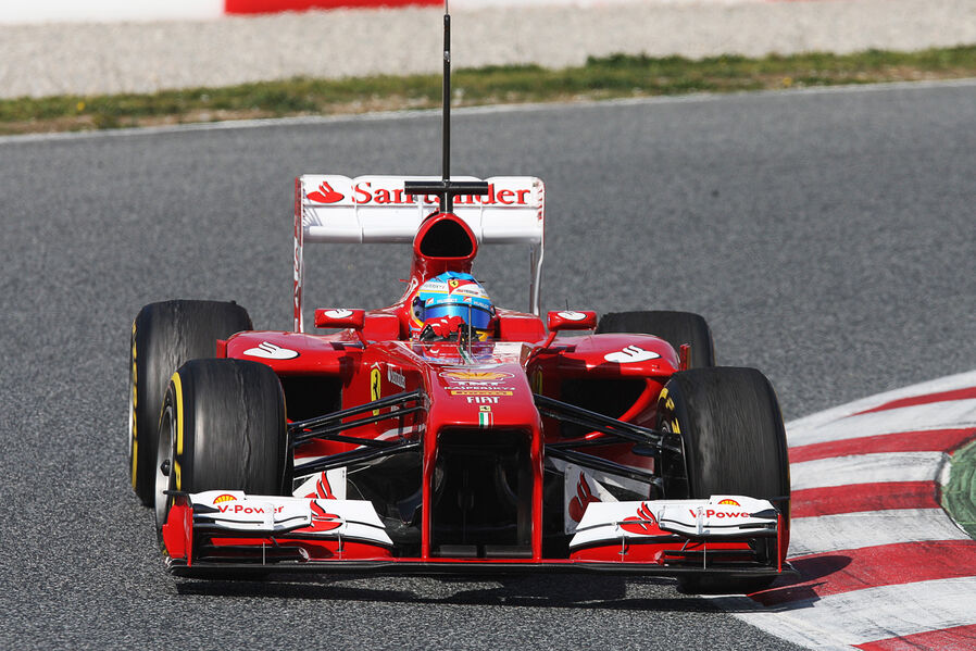 Fernando-Alonso-Ferrari-Formel-1-Test-Barcelona-3-Maerz-2013-19-fotoshowImageNew-99acd962-665410.jpg