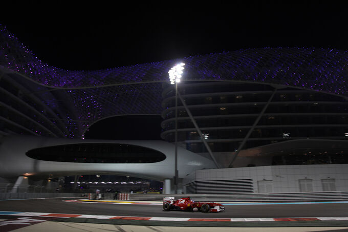 Fernando-Alonso-GP-Abu-Dhabi-2011-fotoshowImage-50e1e137-552107.jpg