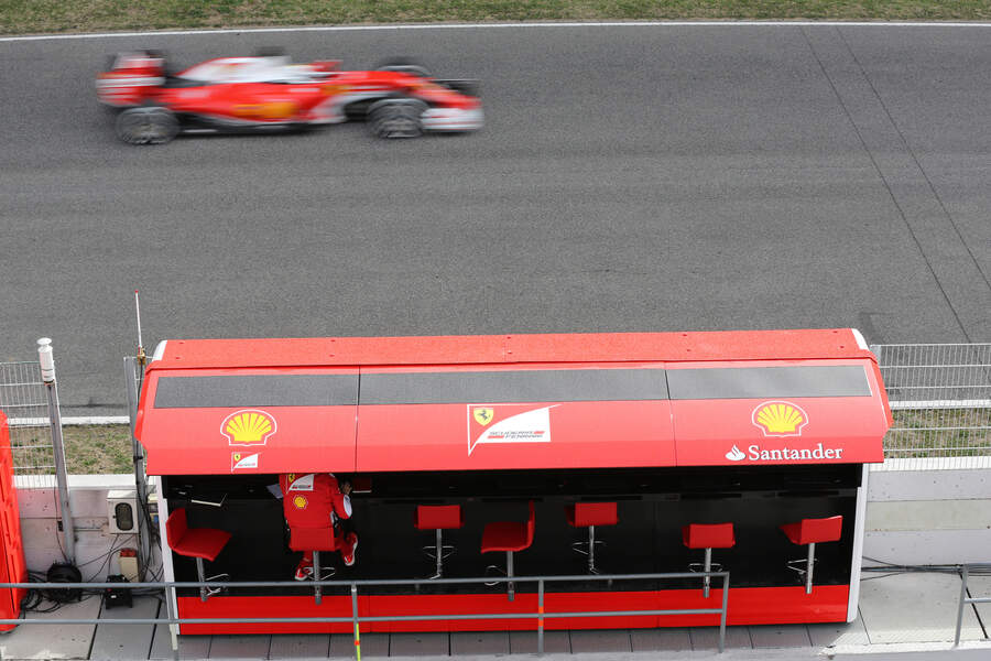 Ferrari-Formel-1-Test-Barcelona-22-Febru