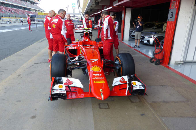 Ferrari-GP-Spanien-Barcelona-Freitag-8-5-2015-fotoshowImage-dac342a9-862543.jpg