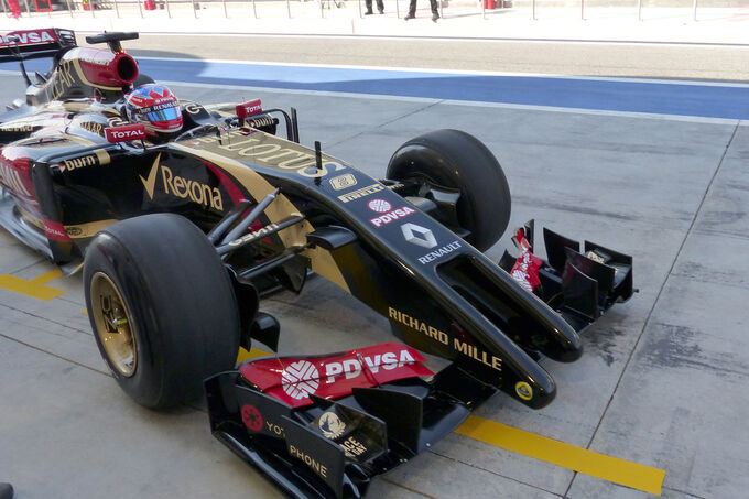 Formel-1-Lotus-E22-Romain-Grosjean-Bahrain-Test-Tag-1-fotoshowImage-5f877b5b-755964.jpg