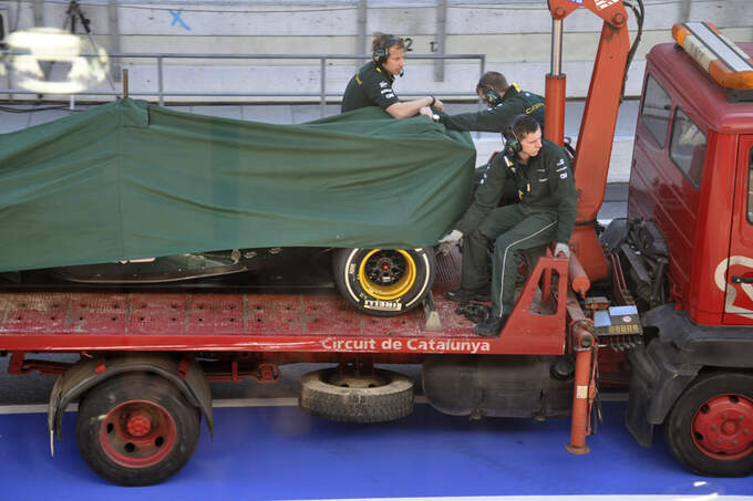 Formel-1-Test-Barcelona-21-2-2012-Heikki-Kovalainen-Caterham-fotoshowImage-946fb5cc-571568.jpg