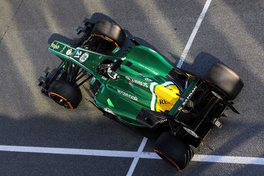 Giedo-van-der-Garde-Caterham-Formel-1-Test-Jerez-5-2-2013-19-fotoshowImageNew-97e3ffab-658933.jpg