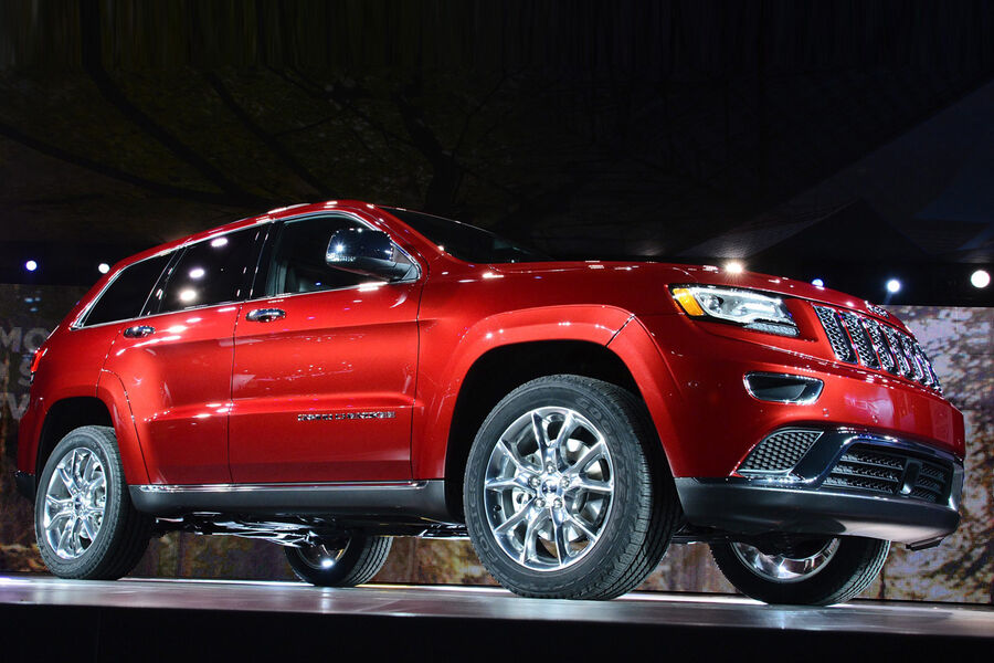 Detroit motor show 2013 jeep #2