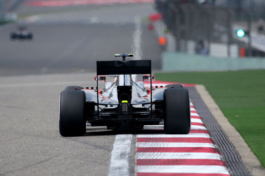 [Imagen: Jenson-Button-McLaren-Formel-1-GP-China-...856301.jpg]