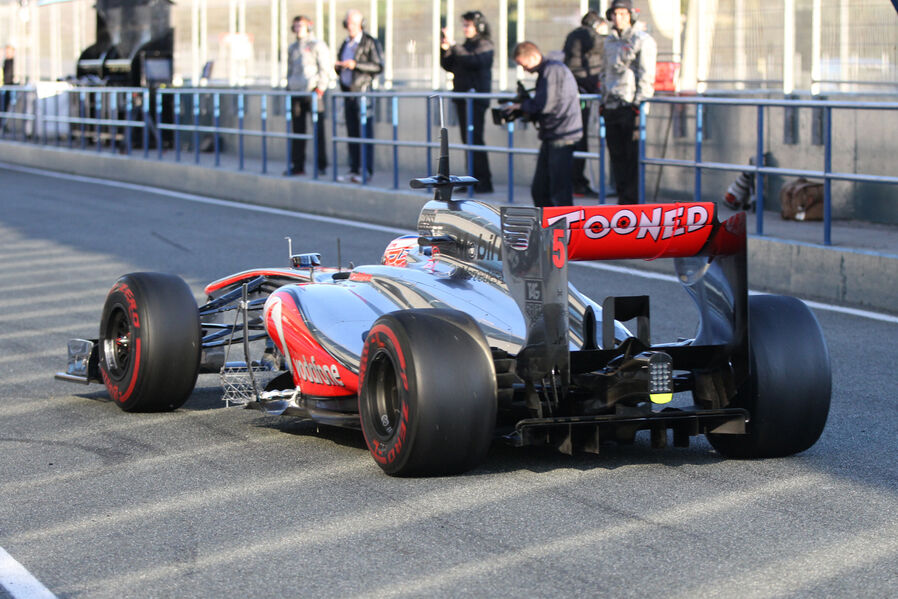 Jenson-Button-McLaren-Formel-1-Test-Jerez-5-Februar-2013-19-fotoshowImageNew-a1f7f911-658886.jpg