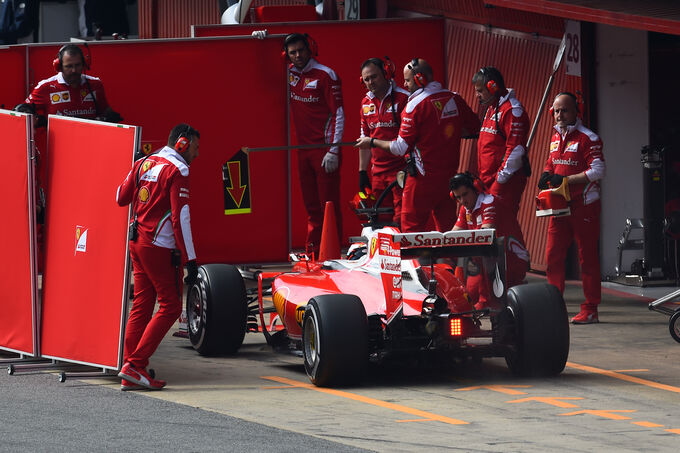 Kimi Räikkönen - Ferrari - Formel 1-Test - Barcelona - 25. Februar 2016