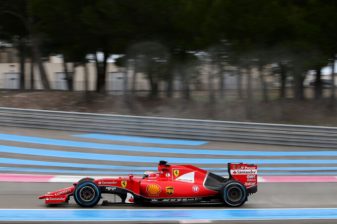 Kimi-Raeikkoenen-Ferrari-Pirelli-Regentest-Paul-Ricard-25-Januar-2016-fotoshowImage-4dc713ac-922789.jpg