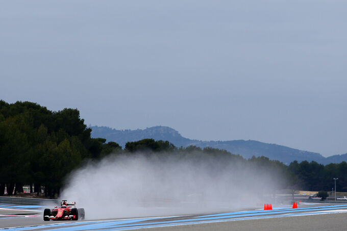 Kimi-Raeikkoenen-Ferrari-Pirelli-Regentest-Paul-Ricard-25-Januar-2016-fotoshowImage-d2df1f-922807.jpg