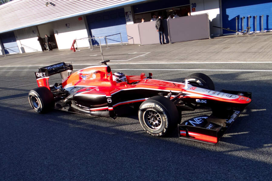 Max-Chilton-Marussia-Formel-1-Test-Jerez-7-Februar-2013-19-fotoshowImageNew-e138cf8e-659687.jpg