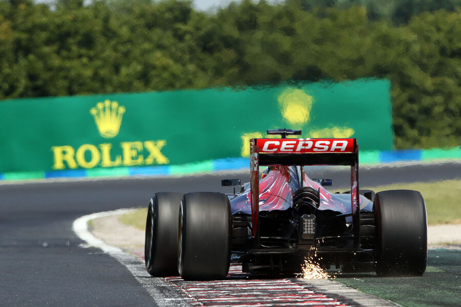 [Imagen: Max-Verstappen-Toro-Rosso-GP-Ungarn-Buda...885185.jpg]