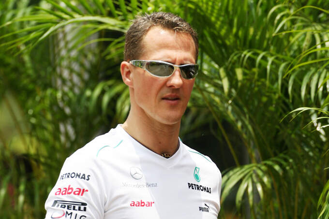 Michael-Schumacher-Mercedes-GP-Malaysia-22-Maerz-2012-fotoshowImage-55d86d99-580994.jpg