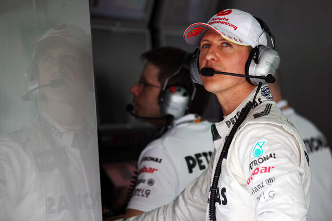 Michael-Schumacher-Mercedes-GP-Malaysia-Training-23-Maerz-2012-fotoshowImage-1e999af0-581097.jpg