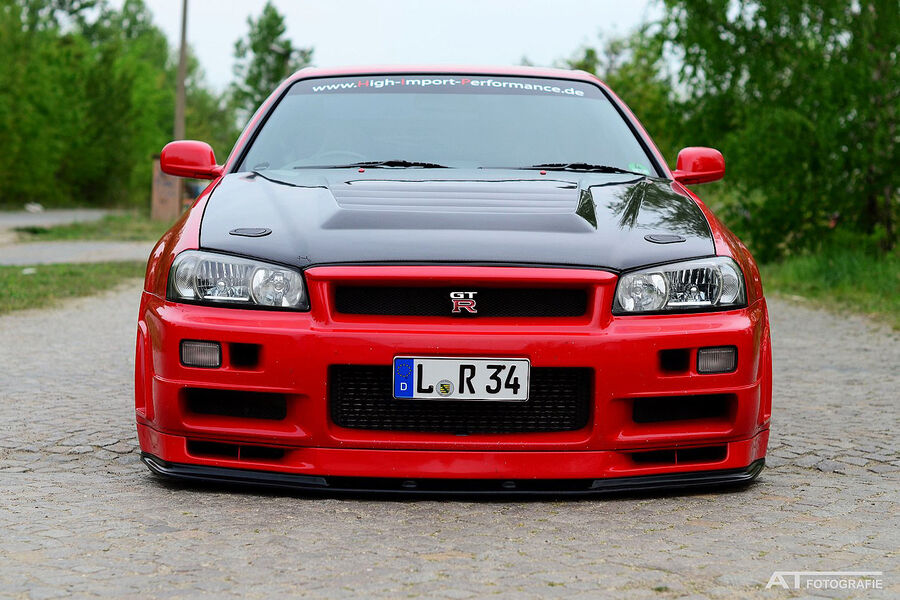 Nissan skyline r34 performance #9