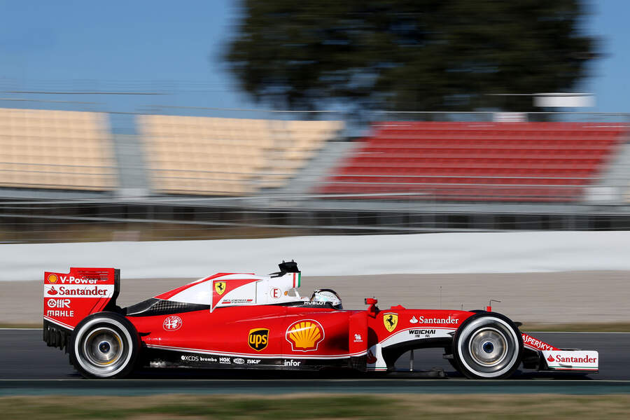 Sebastian-Vettel-Ferrari-Formel-1-Test-B