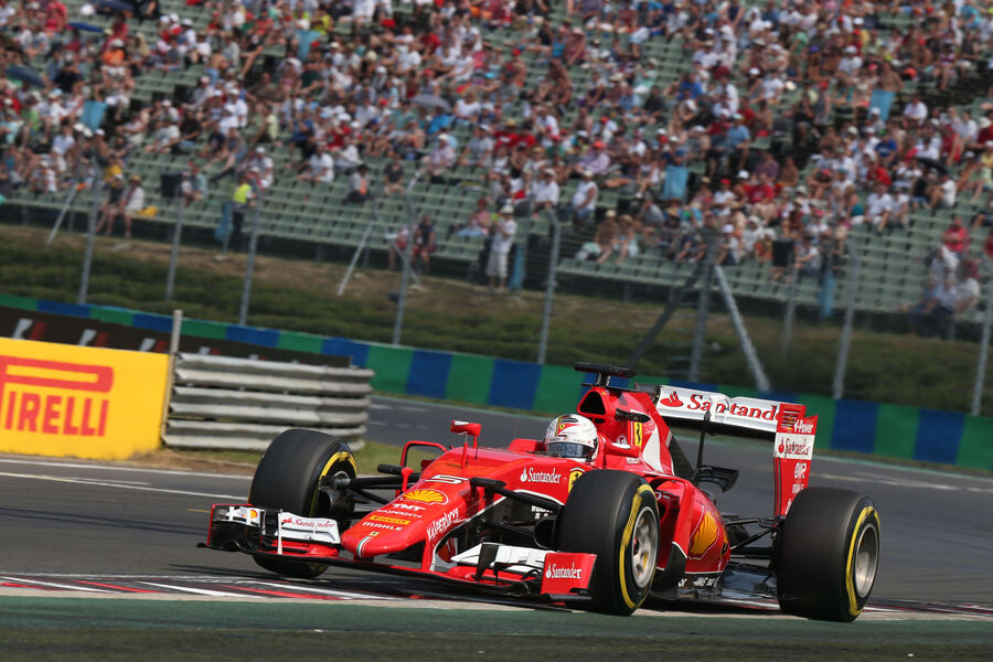 [Imagen: Sebastian-Vettel-Ferrari-GP-Ungarn-Budap...885166.jpg]