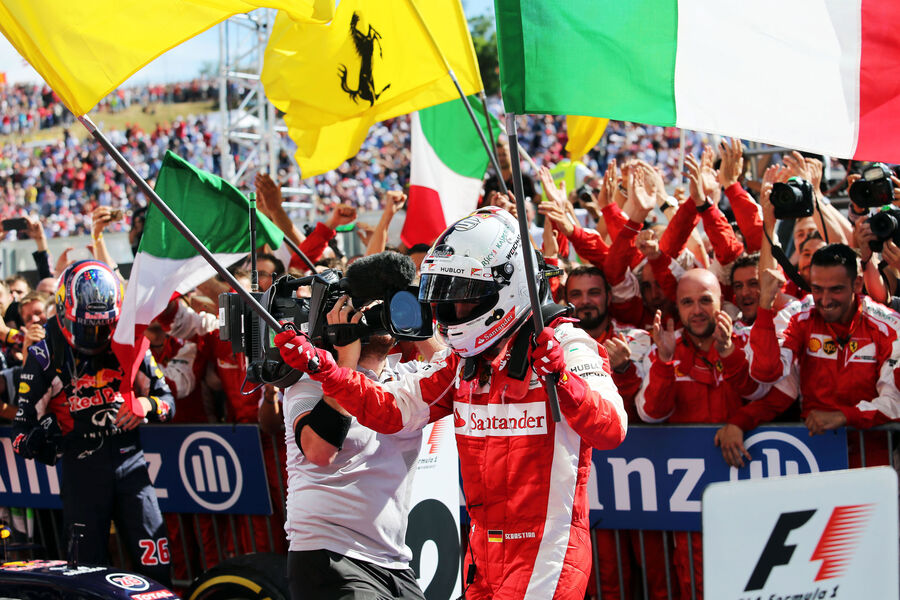 [Imagen: Sebastian-Vettel-Ferrari-GP-Ungarn-Budap...885273.jpg]