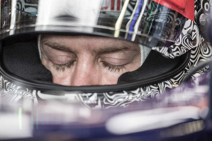 Sebastian-Vettel-GP-Italien-2014-Danis-Bilderkiste-fotoshowImage-5bd09c3f-808123.jpg