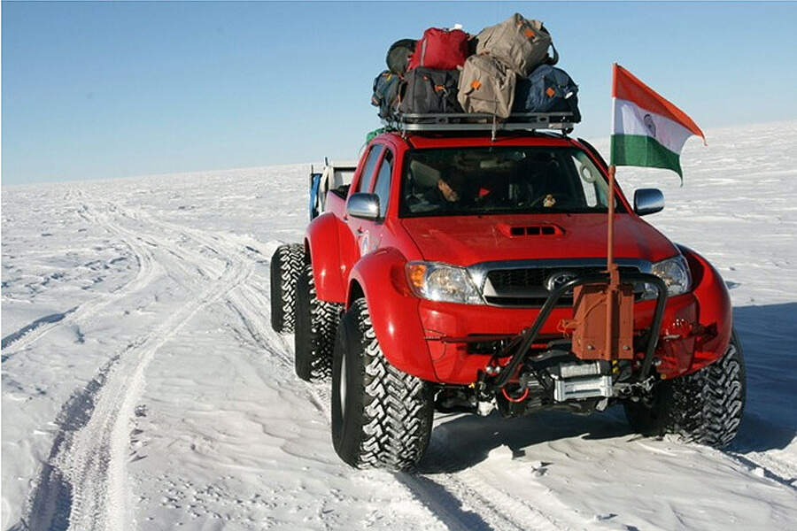 Toyota AntarktisExpedition Mit dem Toyota Hilux zum Südpol Auto