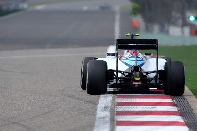 Valtteri-Bottas-Williams-Formel-1-GP-China-Shanghai-10-April-2015-fotoshowImage-48b361e1-856293.jpg