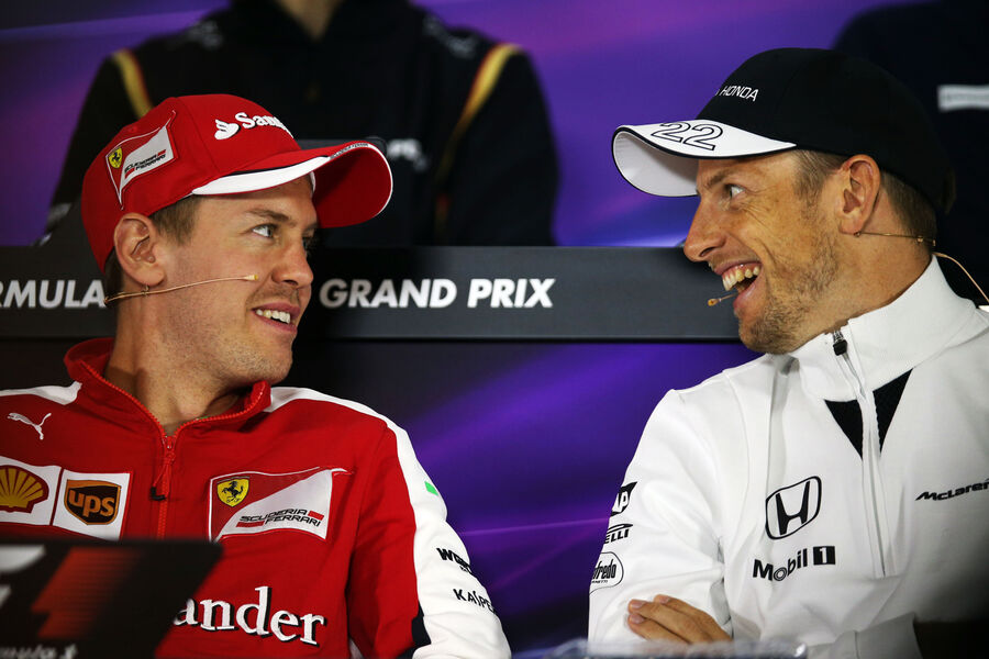 [Imagen: Vettel-Button-Formel-1-GP-China-Shanghai...856215.jpg]