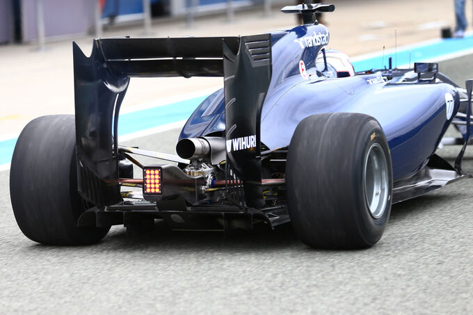 Williams-FW36-Jerez-Formel-1-Test-2014-fotoshowImage-e64b93a2-751346.jpg