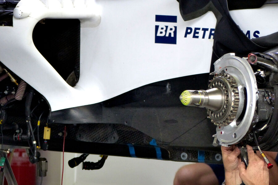 [Imagen: Williams-Formel-1-GP-Brasilien-11-Novemb...909204.jpg]