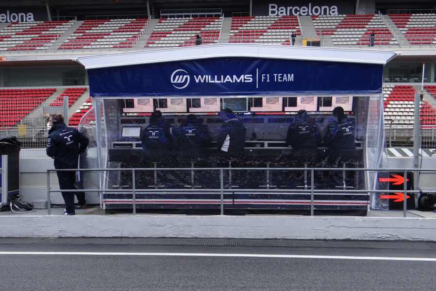 Williams-Formel-1-Test-Barcelona-22-Februar-2013-19-fotoshowImageNew-595c4212-663190.jpg