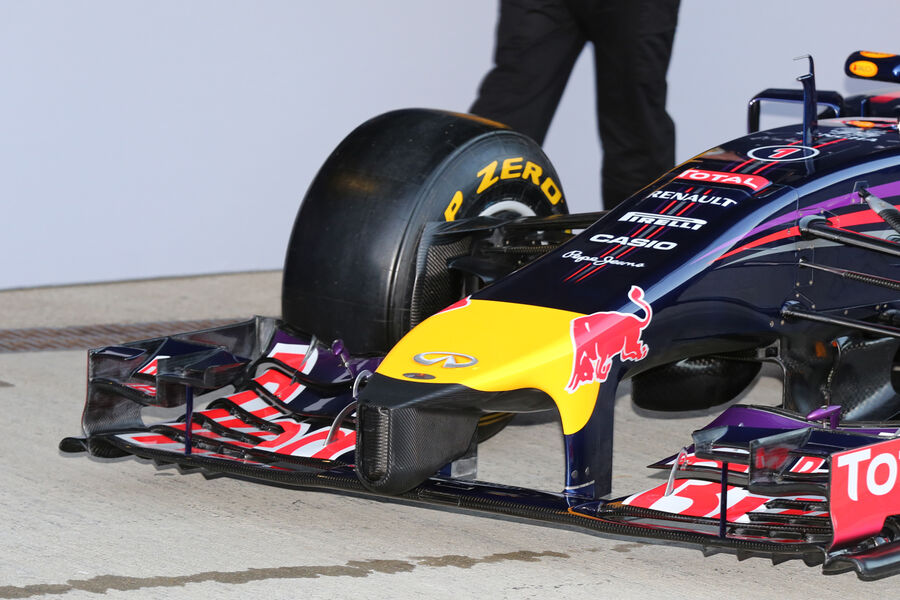 Red-Bull-RB10-Praesentation-Jerez-2014-f